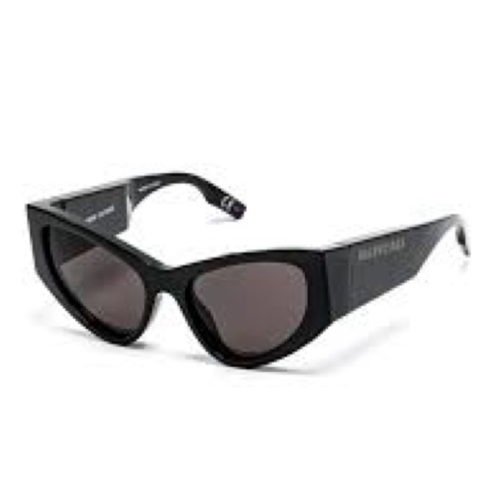 Balenciaga Sleek Black Sunglasses - Picture 7 of 10